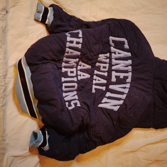 Vintage 1990 Canevin Catholic AA state championship WPIALfootball hooded coat. - Picture 5 of 7
